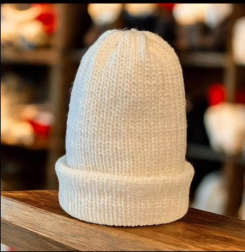 Chiel & Knitt White Beanie C&KB10017